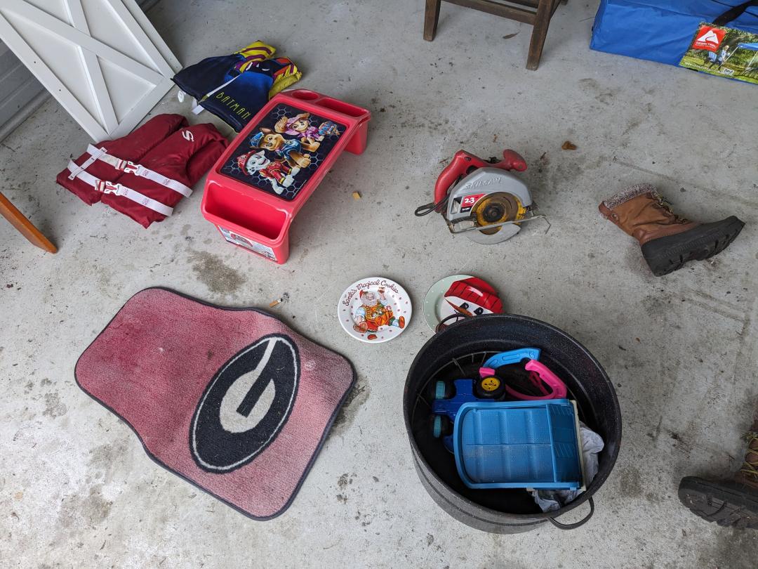 Storage Unit Auction in Waycross, GA at AC Storage Waycross Kings